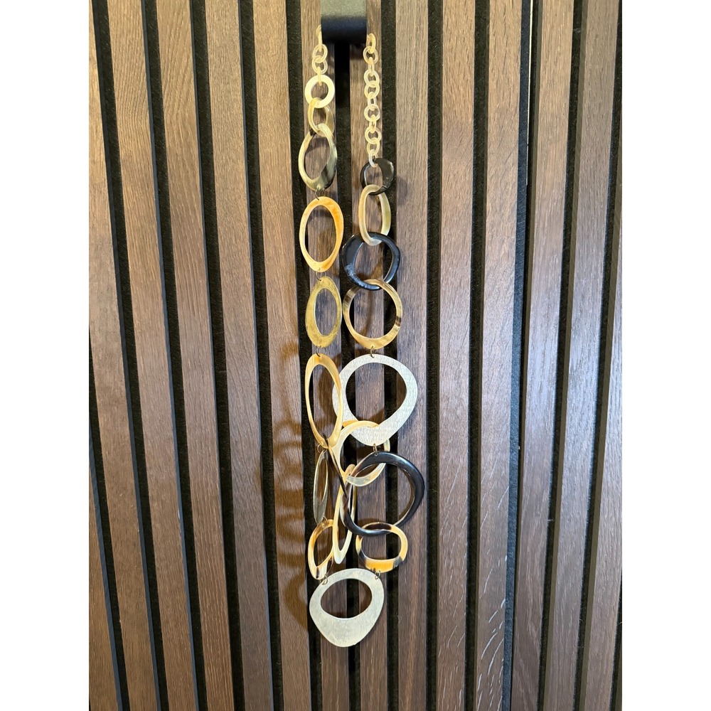 Anthropologie Metal/Plastic Statement Necklace Circle Links - 21"
